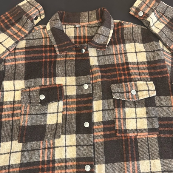 Oversized Lumberjack Brown Plaid Button Shirt - Picture 3 of 16
